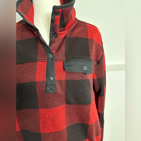 3/4 button Pull Over - Picture 2 of 7